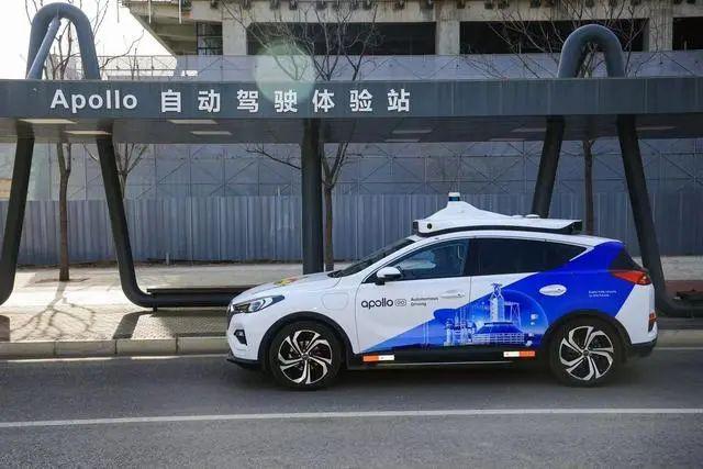 中国无人驾驶汽车大约多少钱一辆