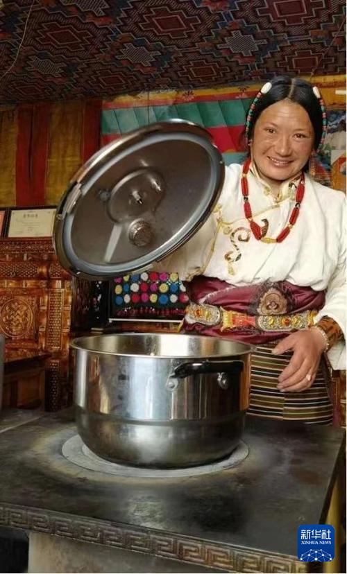 西藏日喀则市王方红