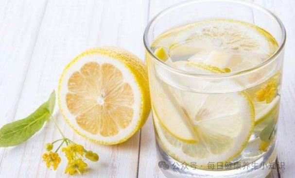 柠檬蜂蜜水的做法的相关图片
